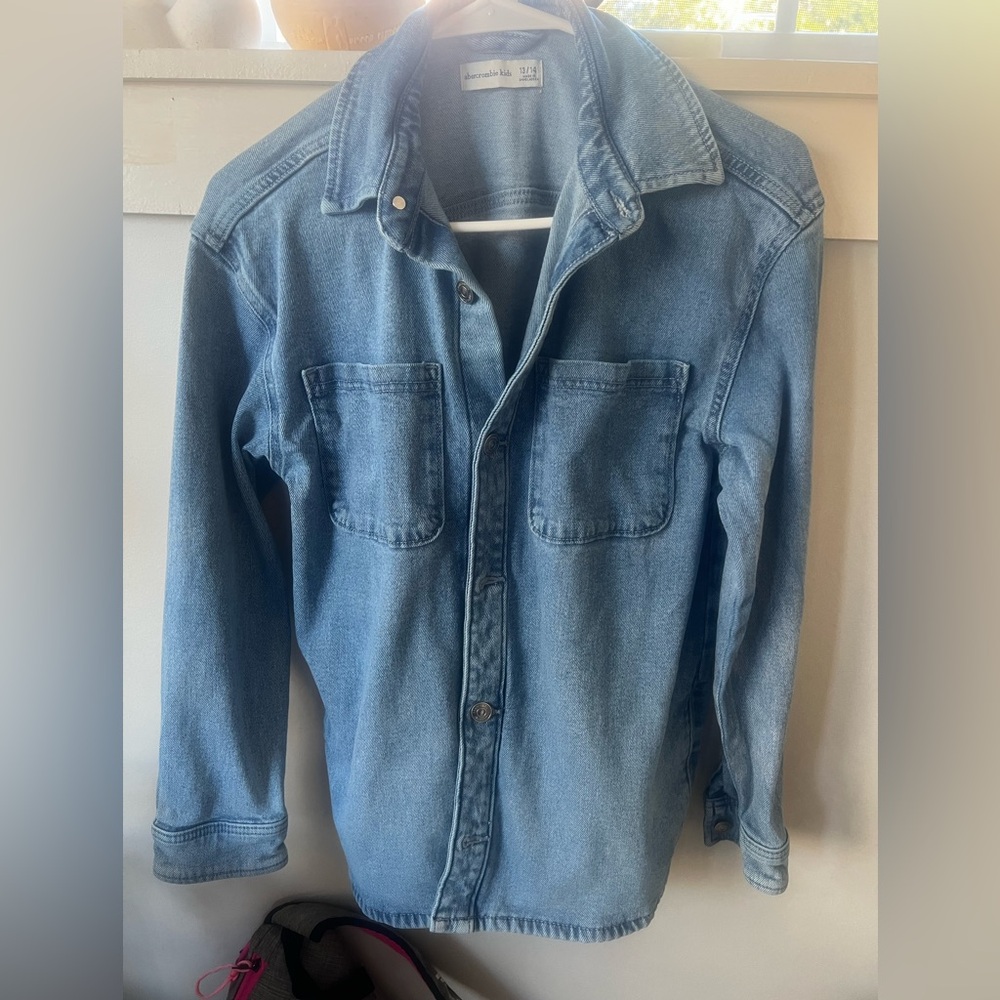 Abercrombie Kids Boys Jean Shacket Size 13/14